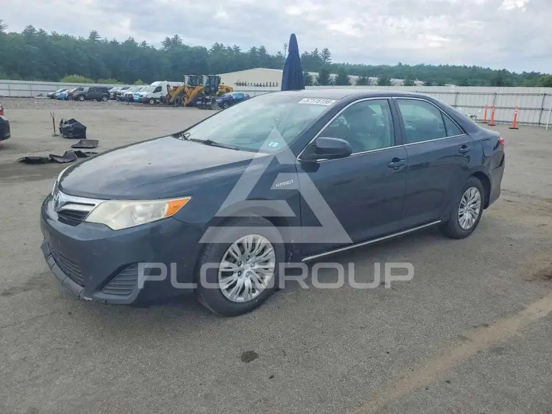 2014 Toyota CAMRY фото