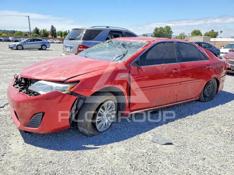 2014 Toyota CAMRY фото