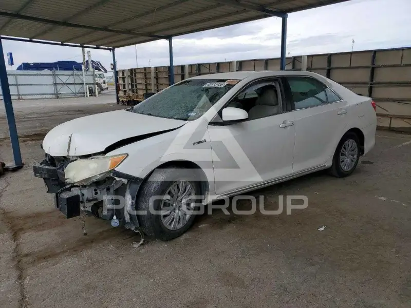 2014 Toyota CAMRY фото