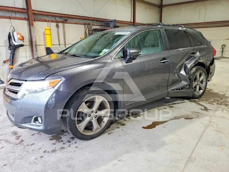 2014 Toyota VENZA photo