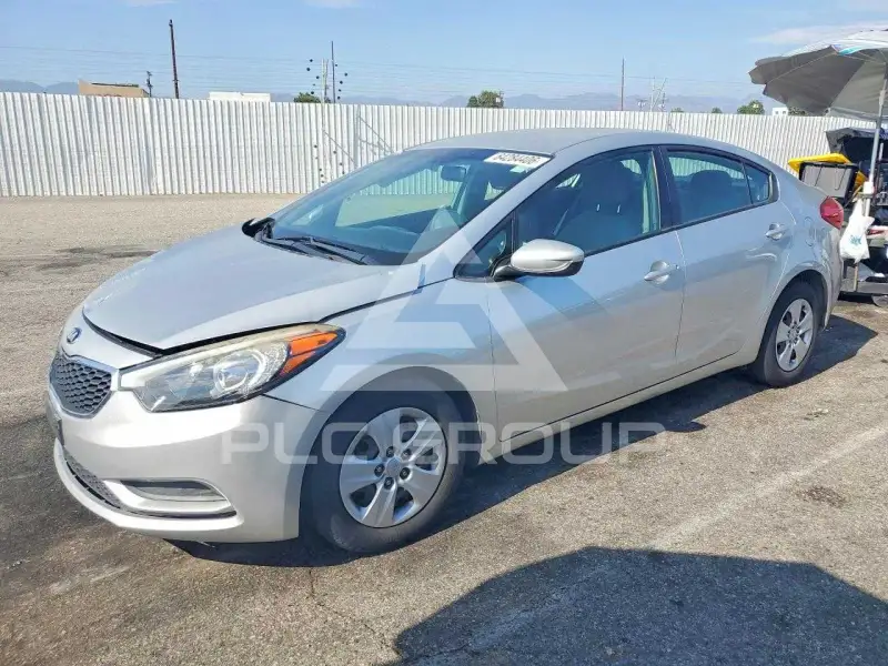 2014 KIA Forte photo