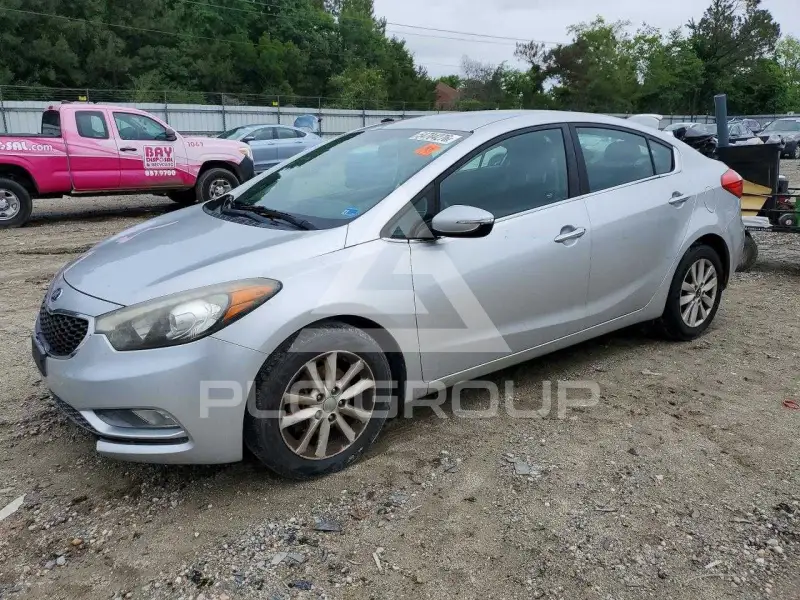 2014 KIA Forte photo