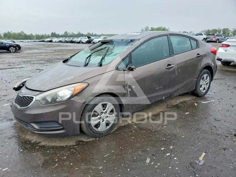 2014 KIA Forte photo