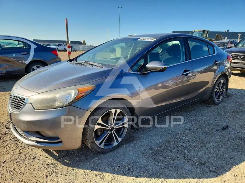 2014 KIA Forte photo