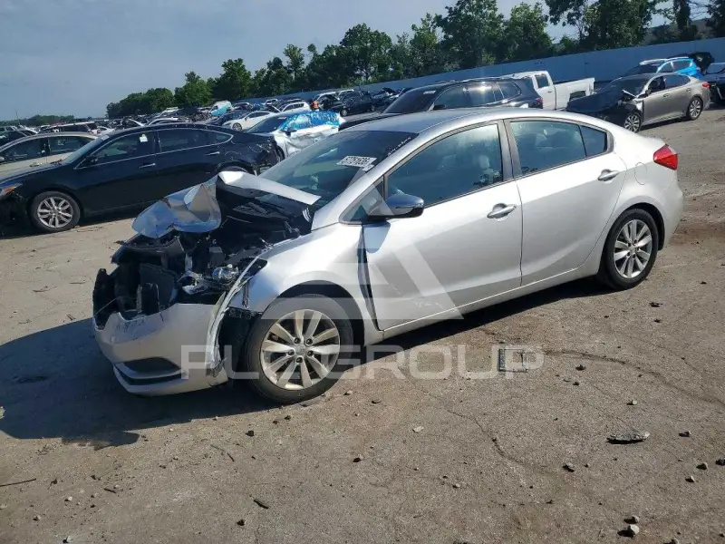 2014 KIA Forte photo