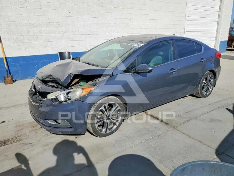 2014 KIA Forte photo