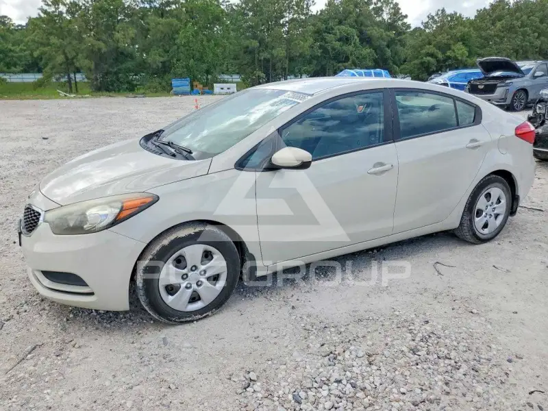 2014 KIA Forte photo
