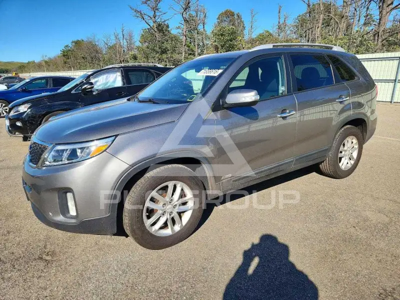 2014 KIA Sorento photo