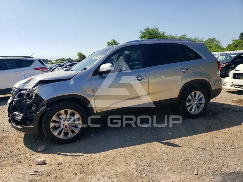 2014 KIA Sorento фото