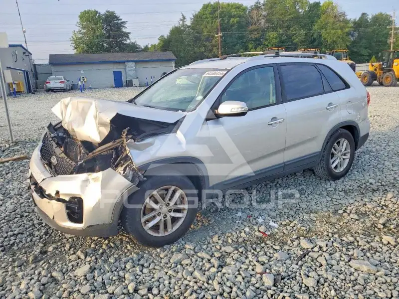 2014 KIA Sorento photo
