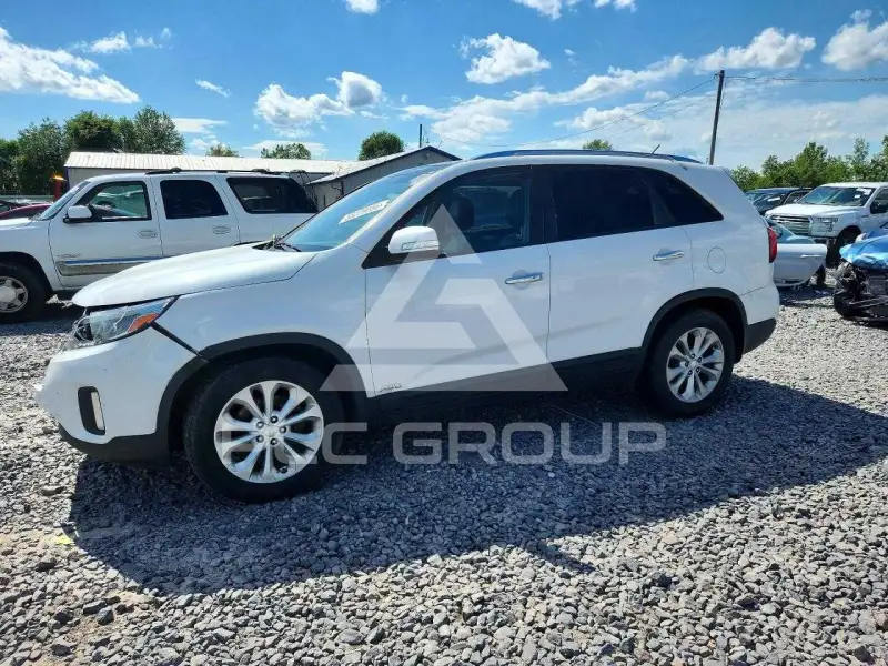 2014 KIA Sorento photo