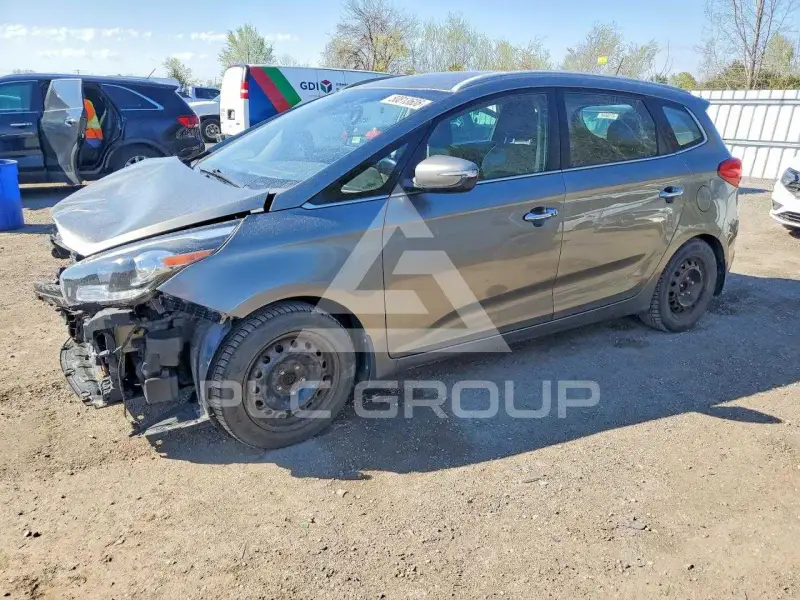 2014 KIA Rondo фото