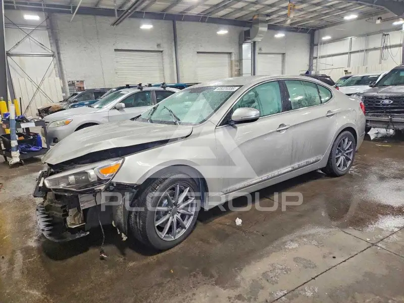2014 KIA Cadenza photo