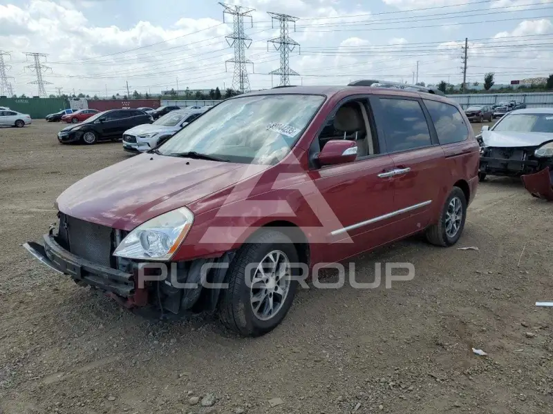 2014 KIA Sedona фото