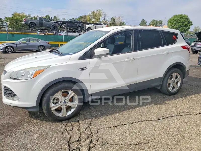 2014 Ford ESCAPE photo