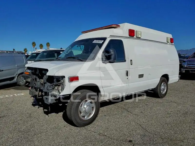 2014 Ford E-350 фото