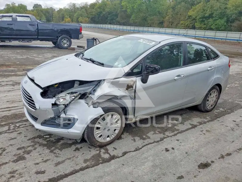 2014 Ford FIESTA фото