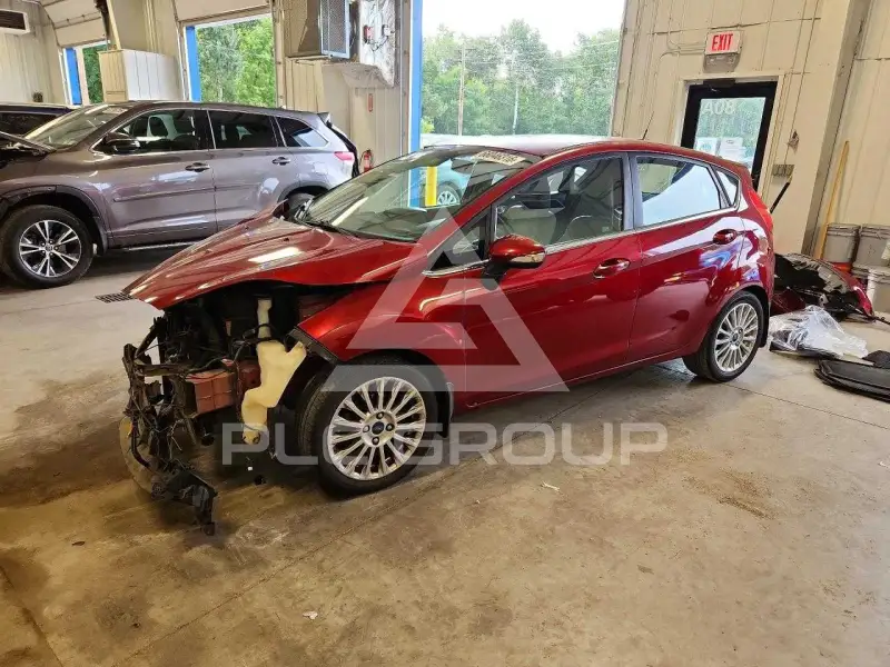 2014 Ford FIESTA фото