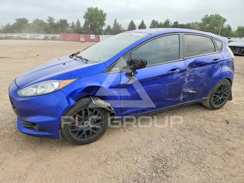 2014 Ford FIESTA фото