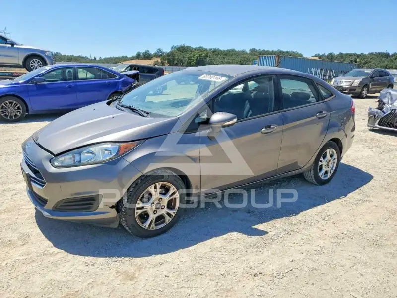 2014 Ford FIESTA фото