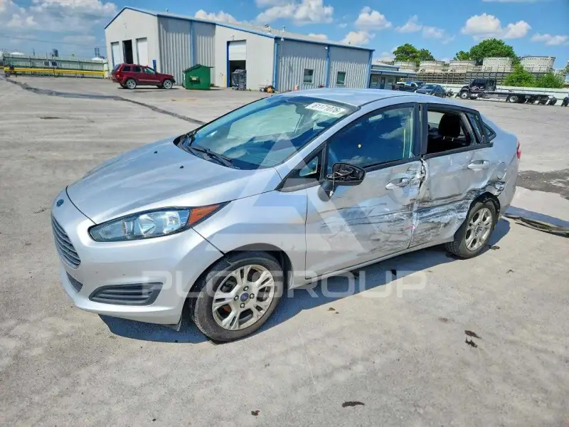 2014 Ford FIESTA фото