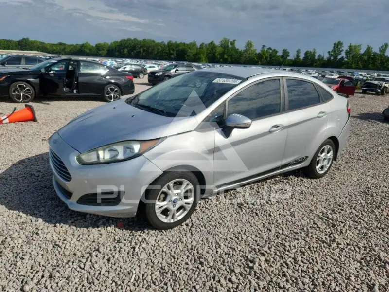 2014 Ford FIESTA фото