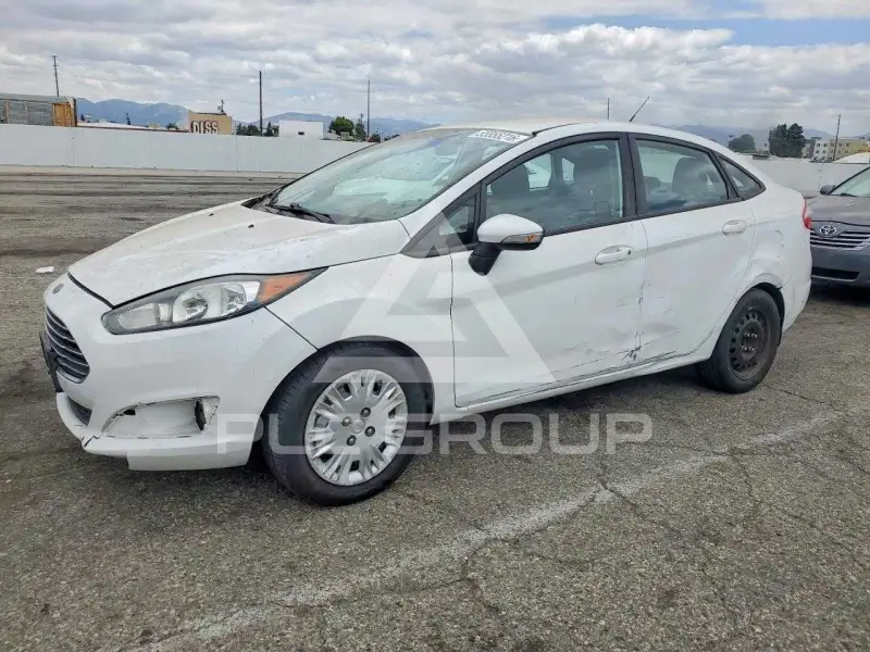 2014 Ford FIESTA photo