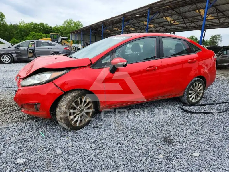 2014 Ford FIESTA photo