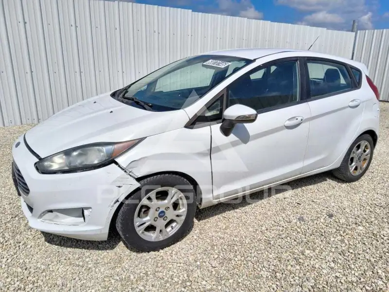 2014 Ford FIESTA photo