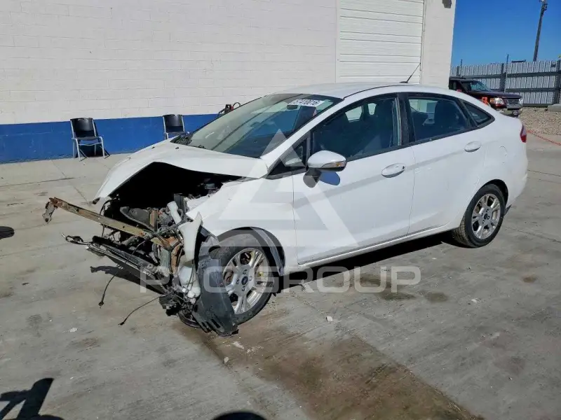 2014 Ford FIESTA photo