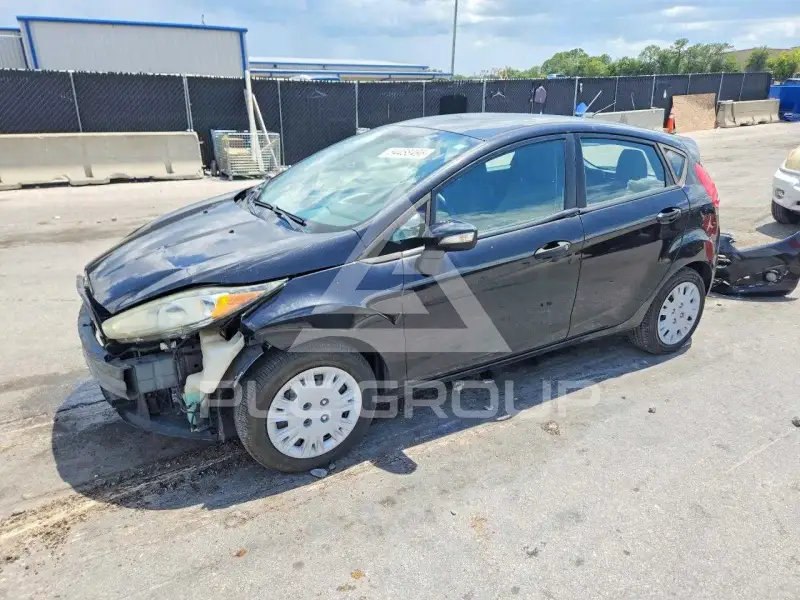 2014 Ford FIESTA фото