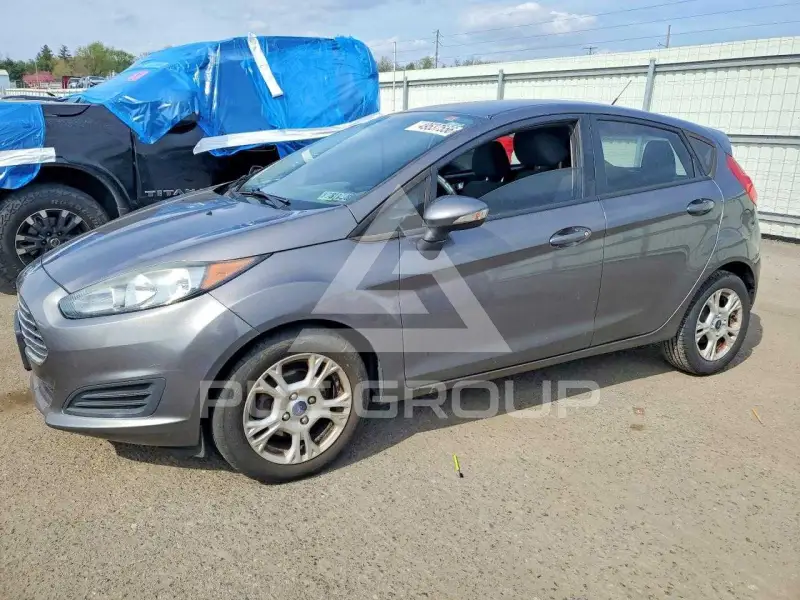 2014 Ford FIESTA фото