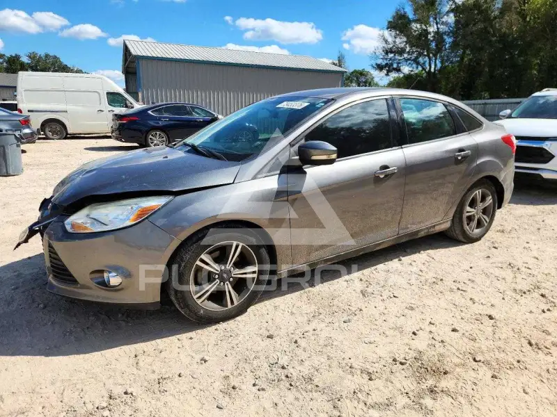 2014 Ford FOCUS фото