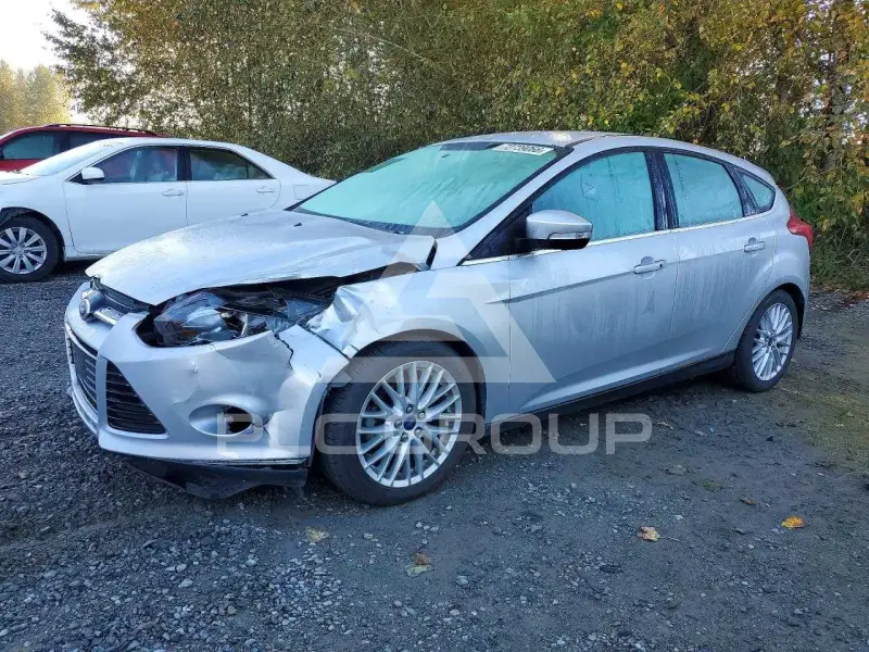 2014 Ford FOCUS photo