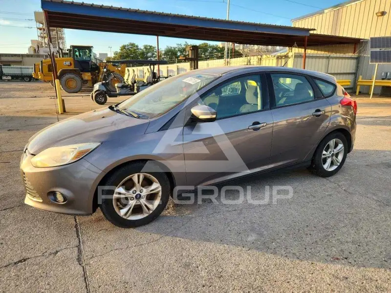 2014 Ford FOCUS фото