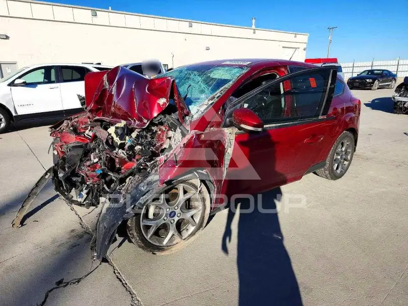 2014 Ford FOCUS фото