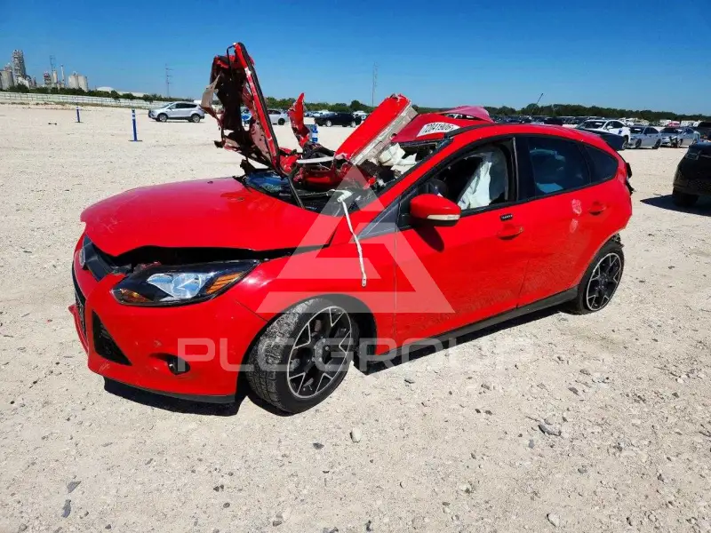 2014 Ford FOCUS фото