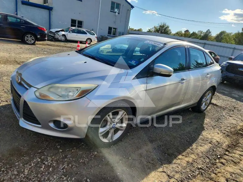 2014 Ford FOCUS фото