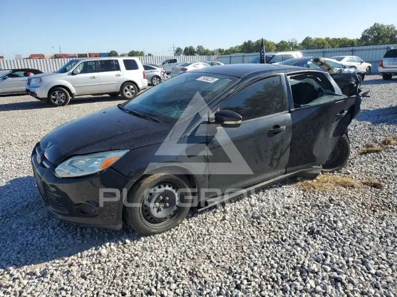 2014 Ford FOCUS photo