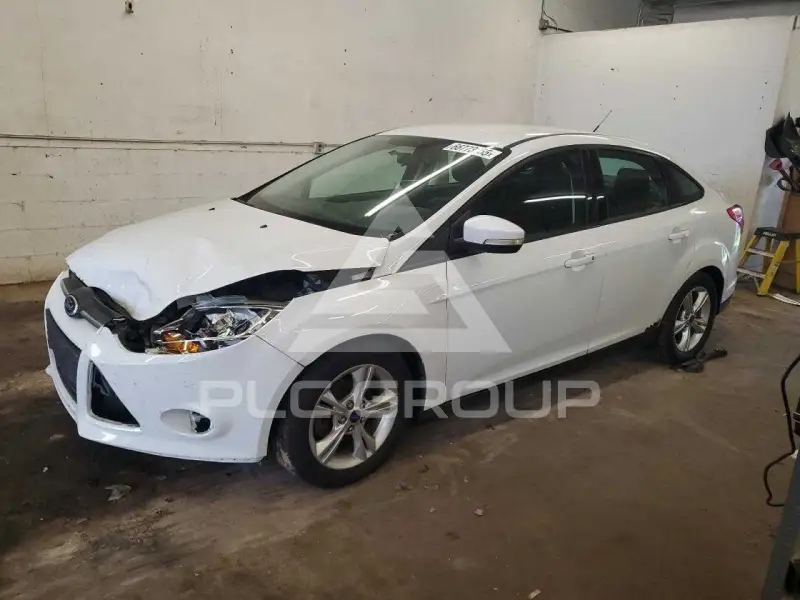 2014 Ford FOCUS photo