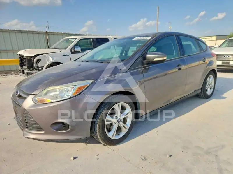 2014 Ford FOCUS фото