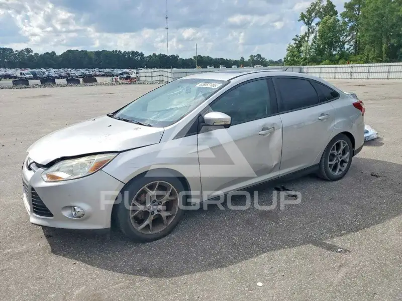 2014 Ford FOCUS фото