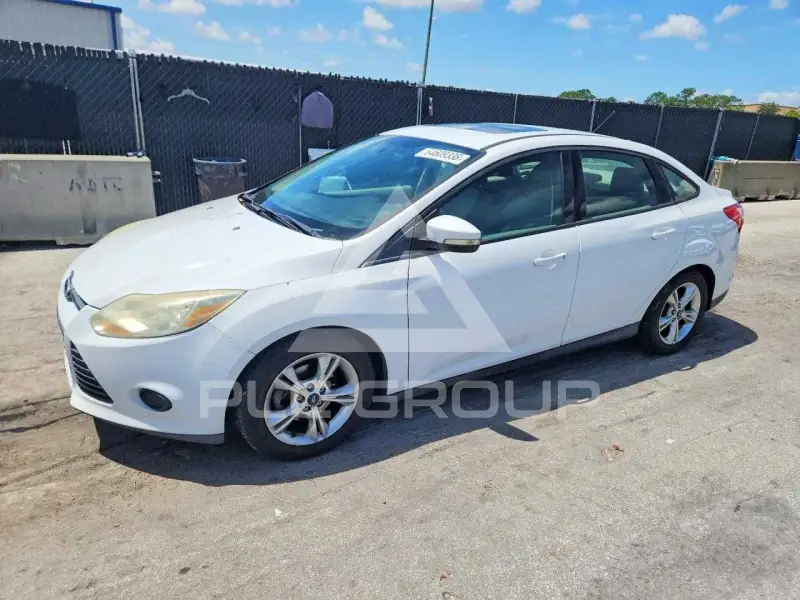 2014 Ford FOCUS фото