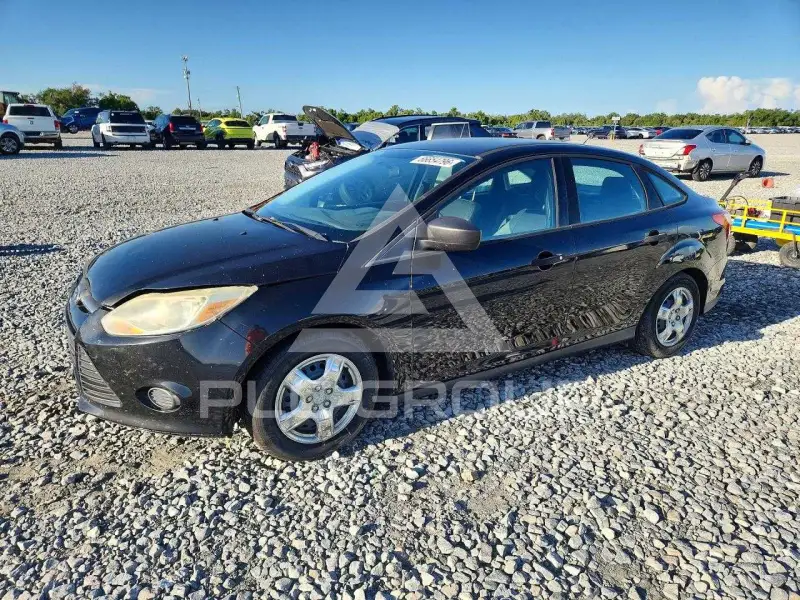 2014 Ford FOCUS фото