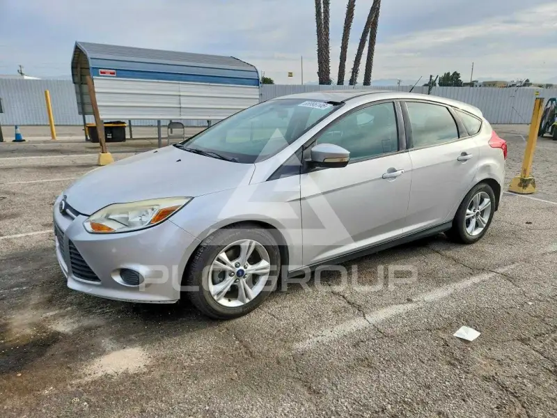 2014 Ford FOCUS фото