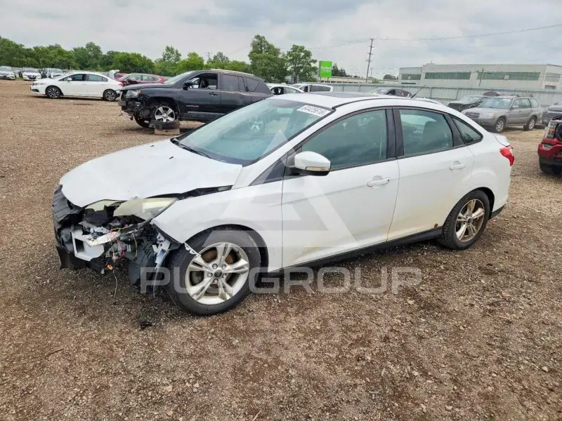 2014 Ford FOCUS photo