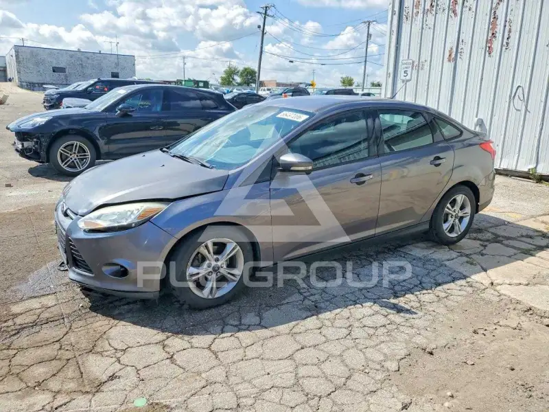 2014 Ford FOCUS photo