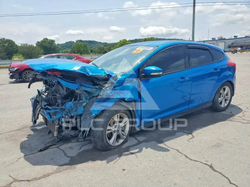 2014 Ford FOCUS фото