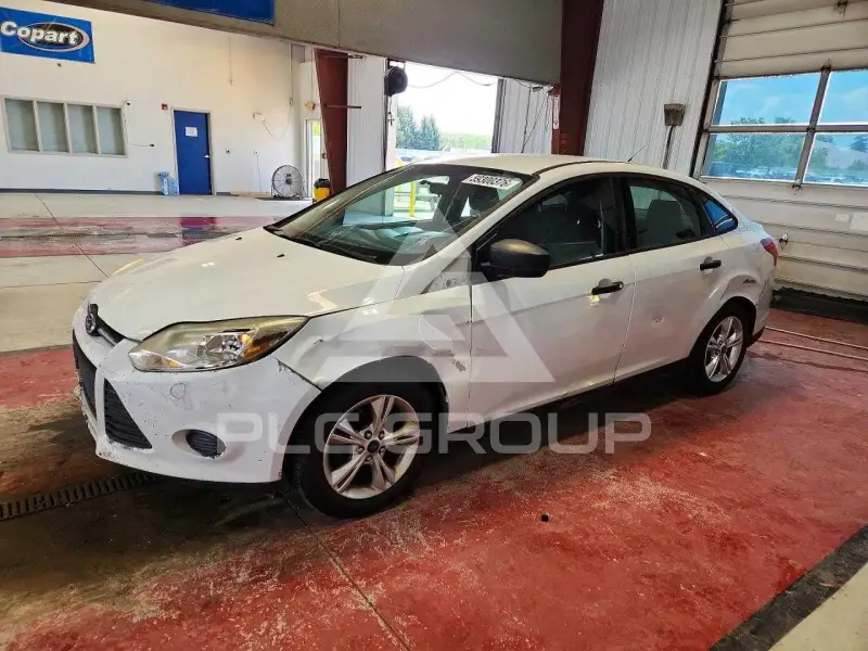 2014 Ford FOCUS фото