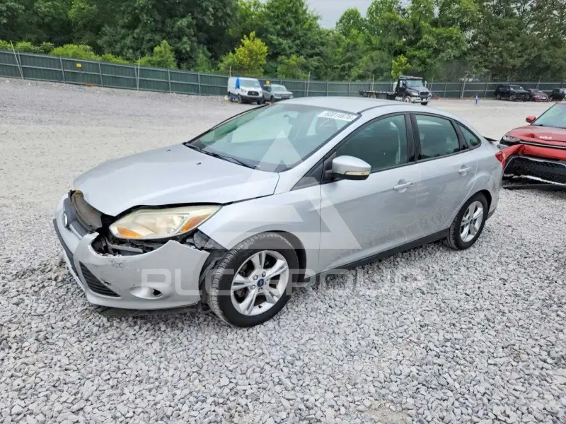 2014 Ford FOCUS photo